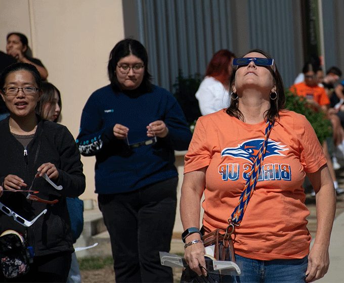 Students to enjoy up-close view of eclipse at <a href='http://8wa.ngskmc-eis.net'>在线博彩</a> Main Campus